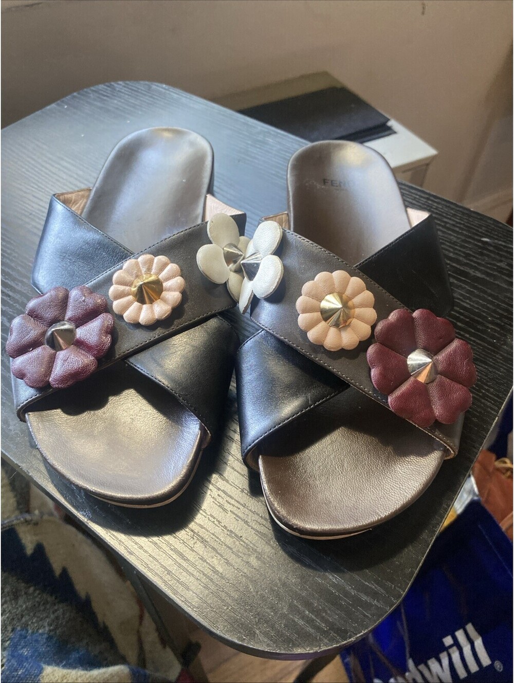 Fendi Fendi Black/Dark Brown Leather Stud Embellished Flower Flat Size38
